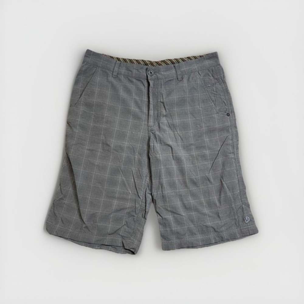 Lululemon Shorts Mens 36‎ Gray Golf Performance Stretch Chino